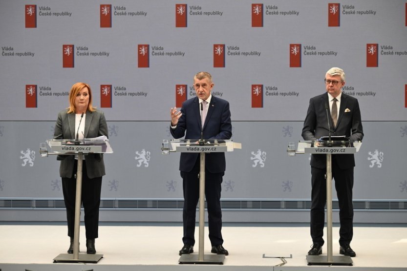 Živě: TK po jednání zástupců vlády se zástupci samospráv