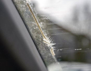 Nad Čechami je saharský prach, může být chladněji a víc oblačno