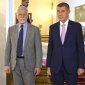Na summit NATO by podle Pavla mohli jet on i Babiš, sejde se s ním příští týden