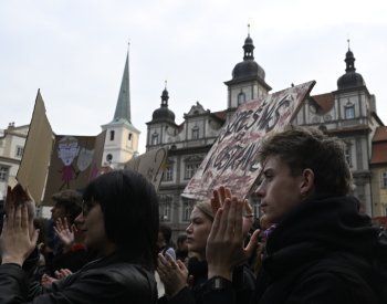 Studenti podpoří protestem ČT a ČRo, vládu vyzvali ke stažení návrhu zákona