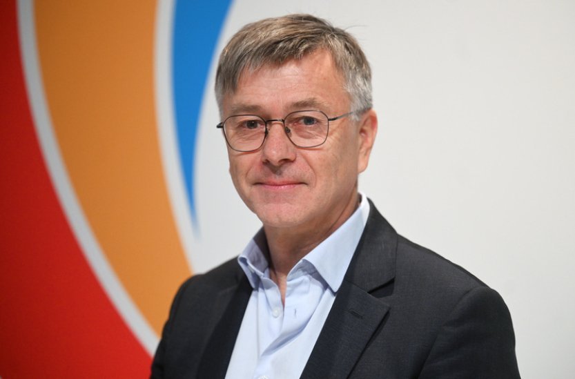 Babiš se dnes sejde s ředitelem ČT Chudárkem kvůli financování