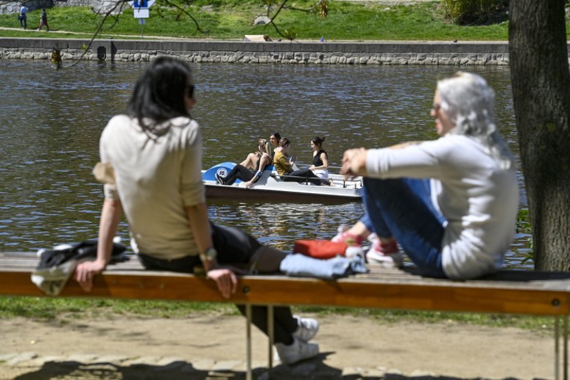 Týden v ČR bude slunečný a bez srážek, o víkendu může být i 25 stupňů