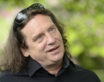 Na dvou místech v centru Prahy se lidé mohou rozloučit s Janem Potměšilem