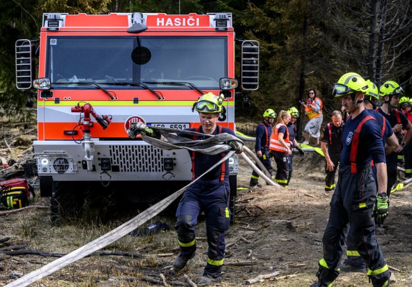 Hasiči v Českém Švýcarsku snížili stupeň poplachu, někteří se vrací na základny