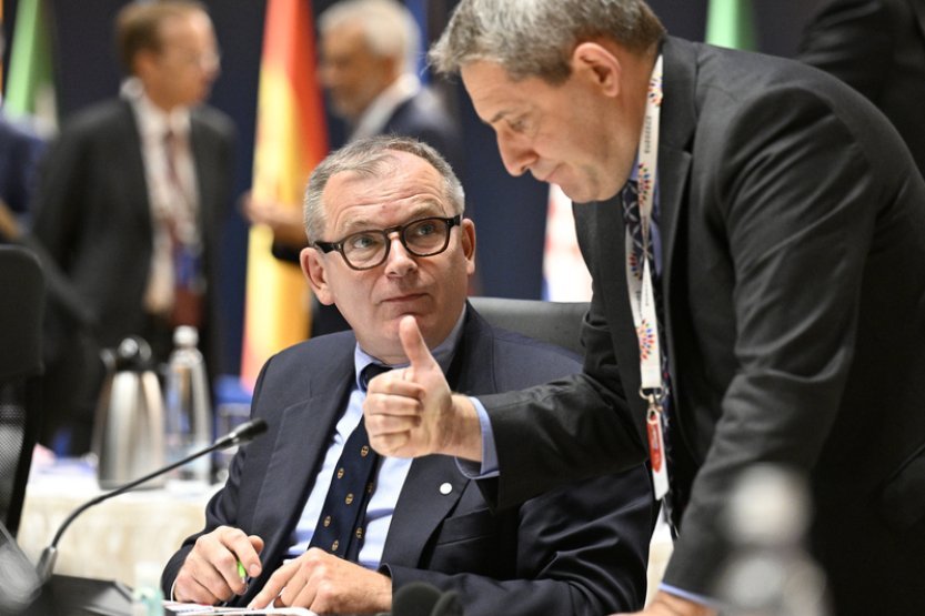 Vrchní ředitel sekce obranné politiky Jiří Šedivý skončí ve funkci, uvedl úřad