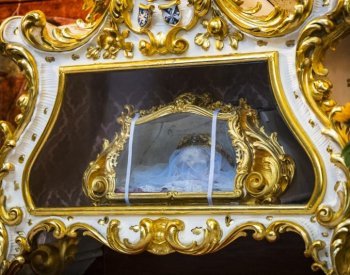 Předseda biskupské konference vyzval k navrácení ukradené lebky sv. Zdislavy