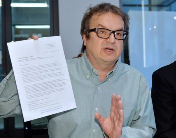 NS: Kdo organizuje živou produkci, musí mít souhlas nositelů autorských práv