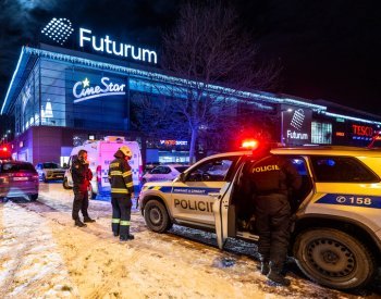 Policie navrhla obžalovat cizince z pokusu o vraždu v hradeckém obchodním centru