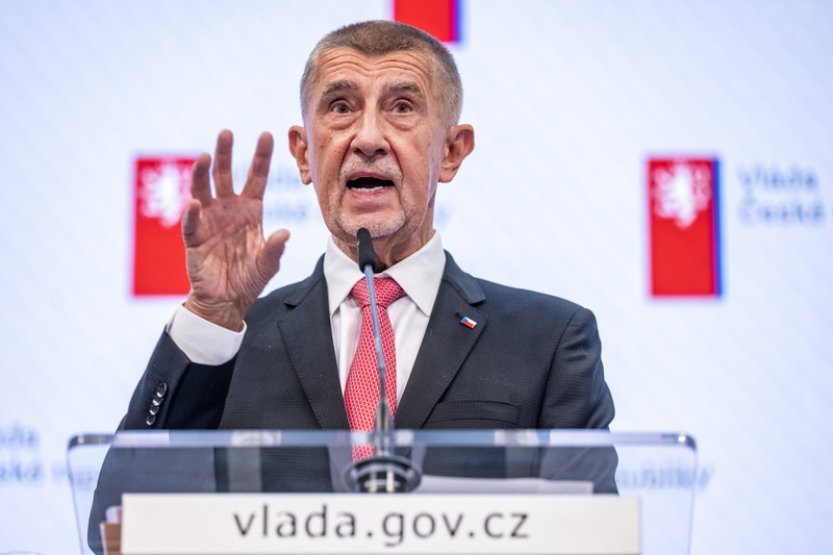 Babiš: O účasti na summitu NATO vláda možná rozhodne až po jednání Zůny