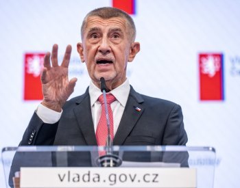 Babiš: O účasti na summitu NATO vláda možná rozhodne až po jednání Zůny