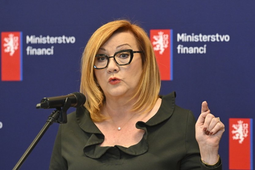 Schillerová: Schodek státního rozpočtu bude příští rok vyšší než letos
