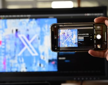 Síť X chce sbírat biometrická data a záznamy o studiu i práci