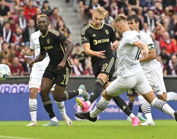 Fotbalista Karabec dostal za vyloučení trest na tři zápasy a přijde i o derby