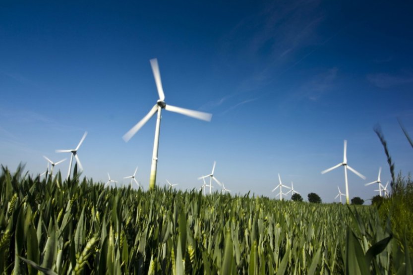 FT: Větrná energetika má problém s růstem velikosti lopatek turbín