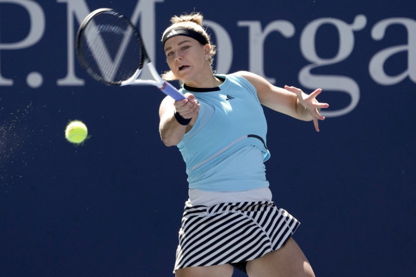 Muchová zabojuje o čtvrtfinále US Open na kurtu Louise Armstronga