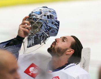 Druhá třetina byla skvělá, pochvaloval si vítkovický brankář Machovský