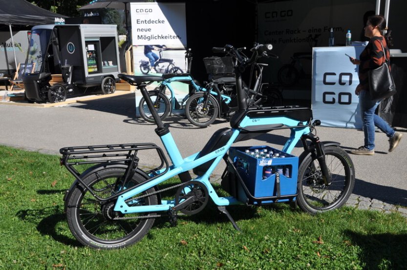 Jízdní kola se snaží být na autosalonu v Mnichově alternativou k autům