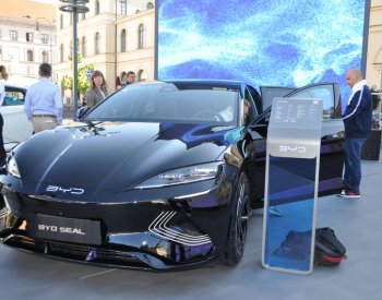 Na autosalonu v Mnichově se hlásí o pozornost čínské elektromobily