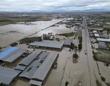 Kvůli záplavám byl v Řecku v noci uzavřen i delší úsek dálnice z Atén do Soluně