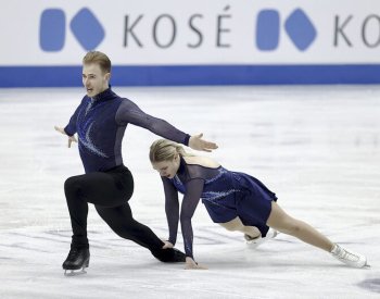 Krasobruslaři Taschlerovi vstoupili do sezony druhým místem na Lombardia Trophy