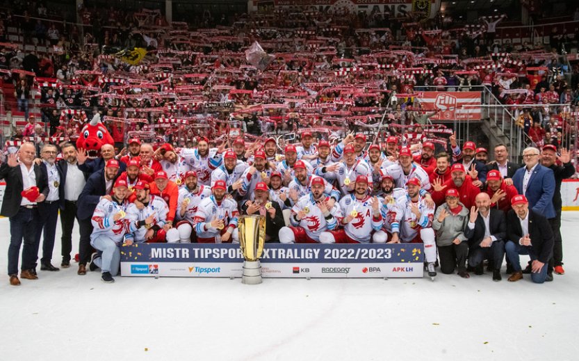 Startuje hokejová extraliga, Třinec bude útočit na pátý titul za sebou