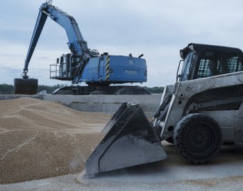 Polsko kvůli obavám o své farmáře nezruší zákaz dovozu ukrajinského obilí
