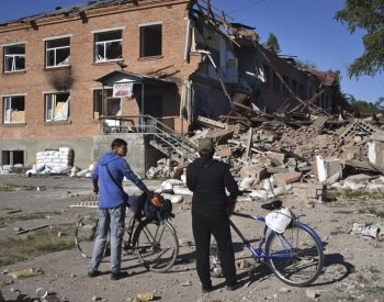 Unian: Z Orichiva blízko fronty na jihu Ukrajiny zbyly skoro jen samé ruiny