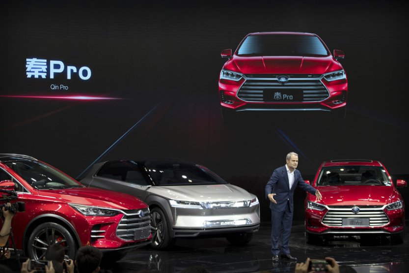 Čína kritizuje rozhodnutí EK vyšetřovat čínské výrobce elektromobilů