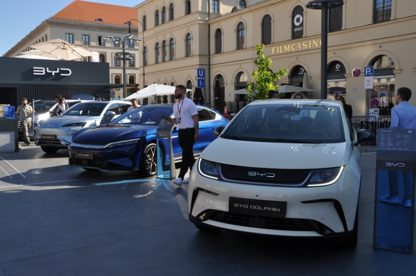 Výrobu aut v Německu ohrožuje Čína, ukázala studie institutu IW