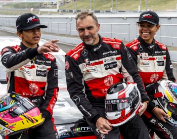 Buggyru čeká premiéra na čtyřiadvacetihodinovce, tým posílil i Janiš