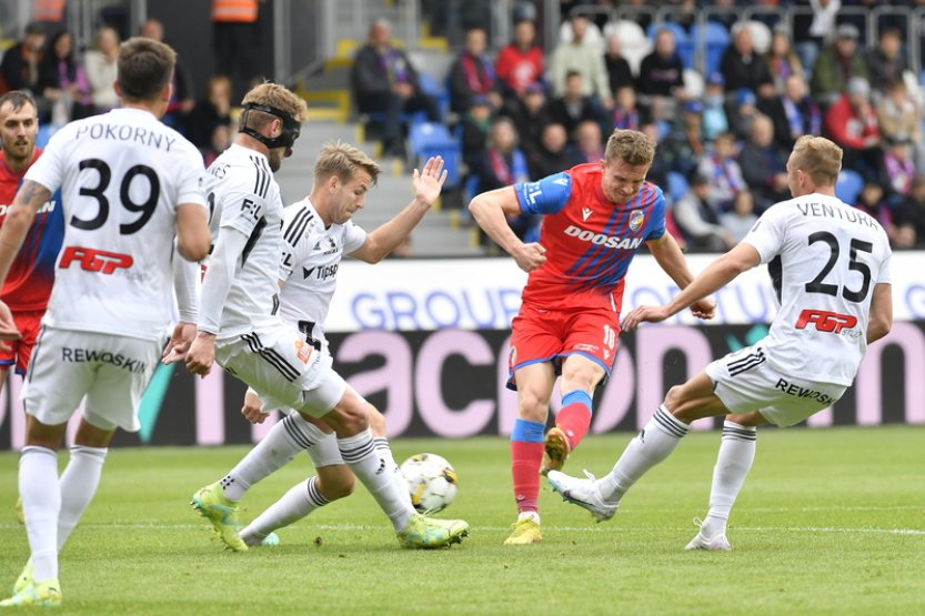 Fotbalisté Plzně v lize po 11 letech podlehli Olomouci, doma prohráli 1:3