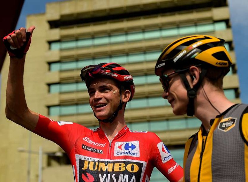 Kuss si na Vueltě pojistil celkové prvenství, etapu vyhrál Poels
