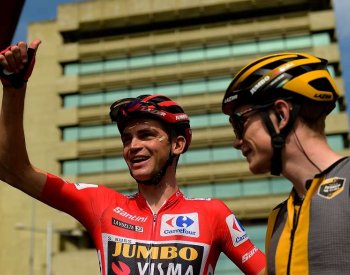 Kuss si na Vueltě pojistil celkové prvenství, etapu vyhrál Poels