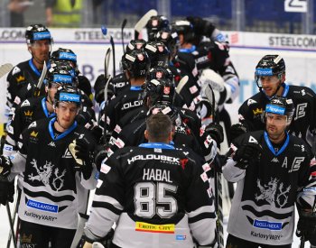 Brno dál čeká na vstřelený gól, v Karlových Varech prohrálo 0:4