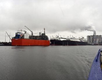 Nizozemský terminál za rok pro ČR odbavil 21 lodí s LNG, 27 % loňské spotřeby