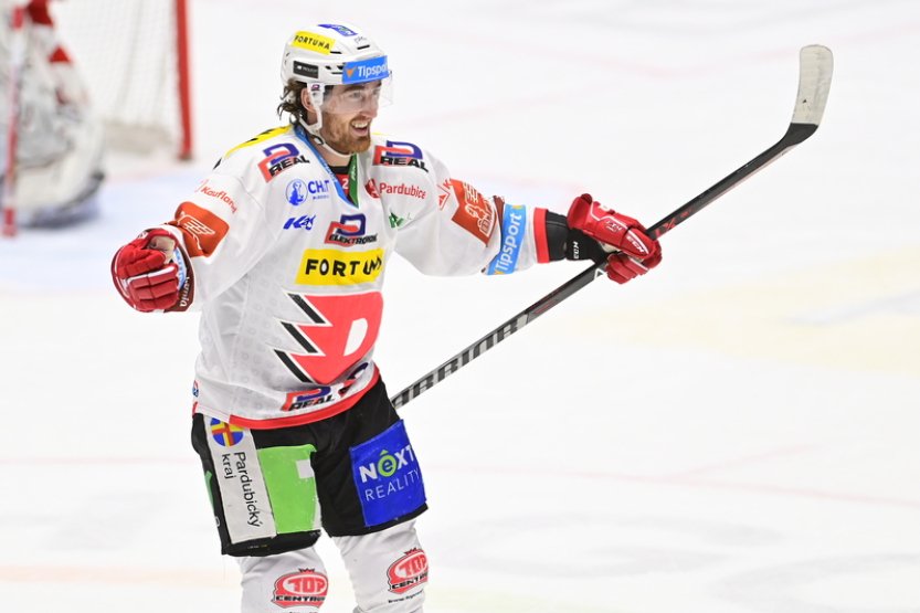 Will, Sedlák i Hyka pokračují v Pardubicích, podepsali pětileté smlouvy