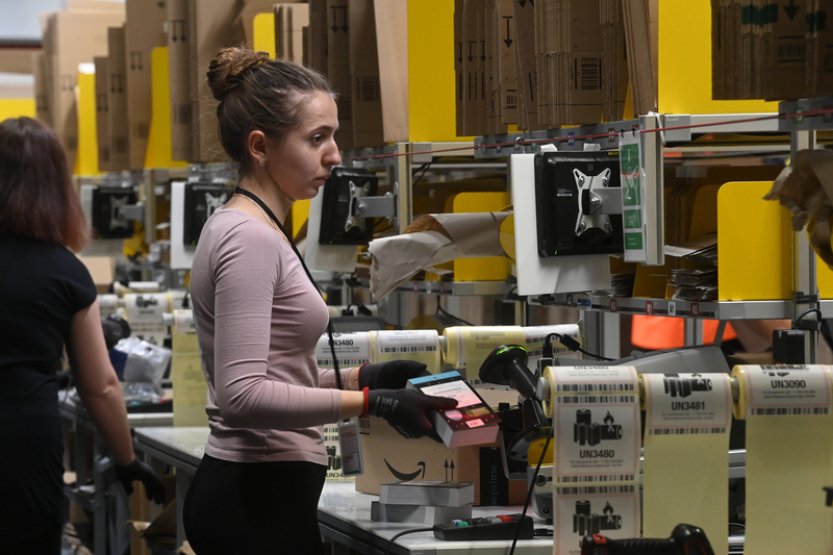 Amazon pro centrum v Kojetíně získal 1500 z 2000 pracovníků, nábor pokračuje