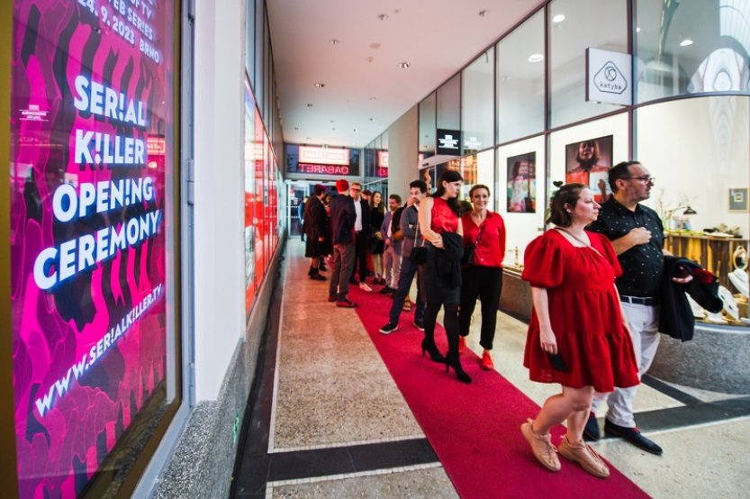 Festival Serial Killer zahájil příběh o kokainu nalezeném mezi banány