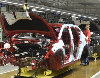 Hyundai chce letos vyrobit 328.500 aut, jen 59 pct se spalovacím motorem