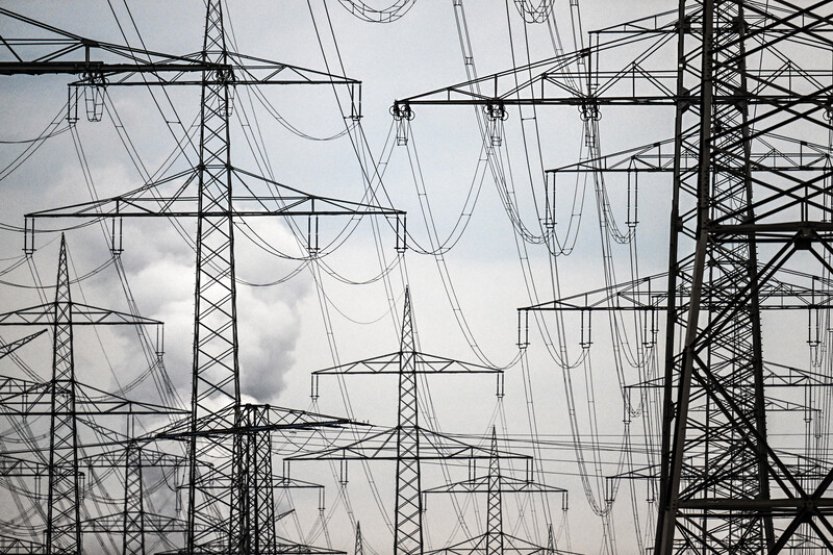 Expert: Cena silové elektřiny bude dva roky klesat, s plynem potíže nebudou