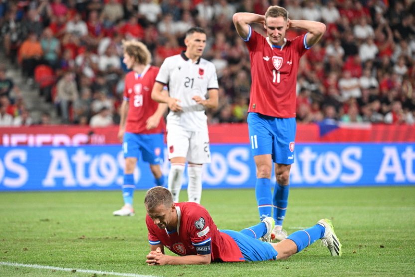 Čeští fotbalisté po dvou remízách zůstali v žebříčku FIFA na 37. místě
