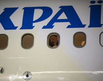 Zelenskyj přiletěl do Kanady, setká se s Trudeauem a promluví v parlamentu