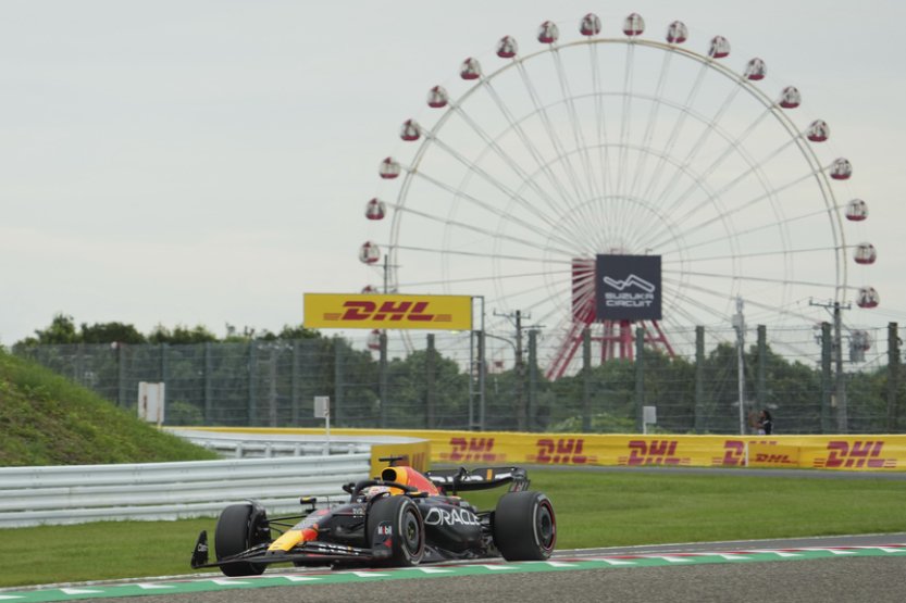 Úvodní tréninky F1 v Japonsku vyhrál Verstappen před piloty Ferrari