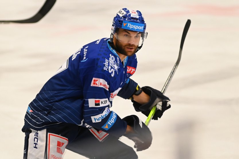 Frolík se po sedmnácti letech vrátil domů a pomohl k prvním bodům