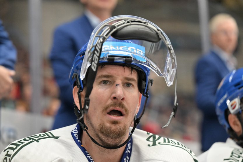 Týmu věřím, jedeme se porvat o medaili, prohlásil kapitán hokejistů Červenka