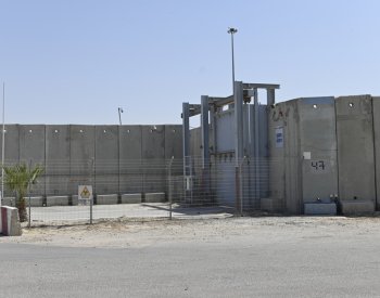 Mnoho Izraelců bohužel Pásmo Gazy ignoruje, říká novinář žijící na hranici