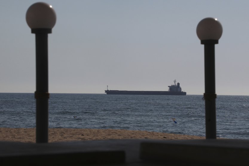 Navzdory ruským hrozbám do Istanbulu doplula druhá loď s ukrajinským obilím