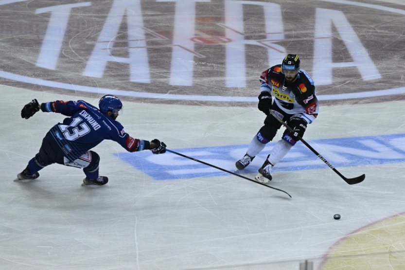 Hokejisté Sparty budou na ledě Kladna hájit extraligovou neporazitelnost