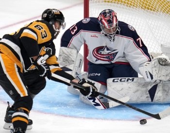 Smejkal pomohl v premiéře Ottawě asistencí k výhře v přípravě nad Torontem