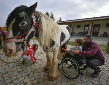 V Bohuslavicích zkoumají u nemocných dětí efekt hipoterapie